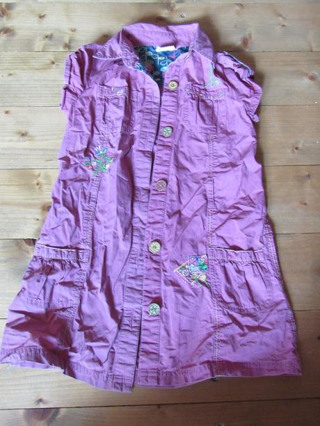 Šatičky na gombíky, next,110