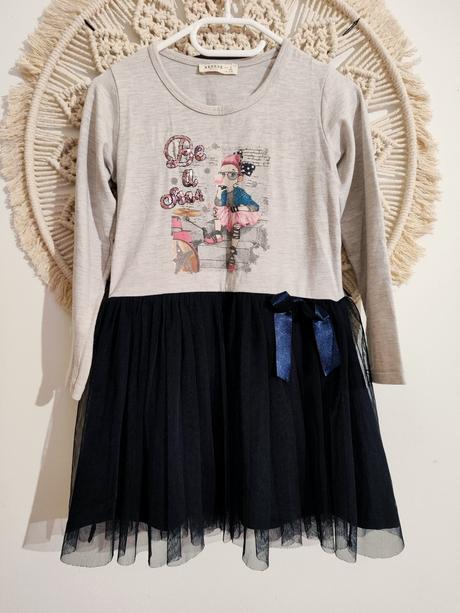 Dievčenské šaty, 116