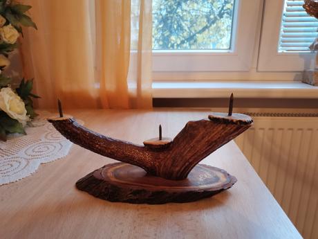 Svietnik z parožia,