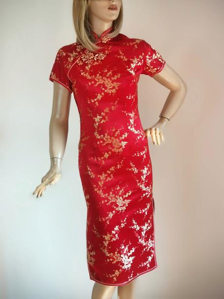 Vintage šaty z pravého čínskeho hodvábu, 36