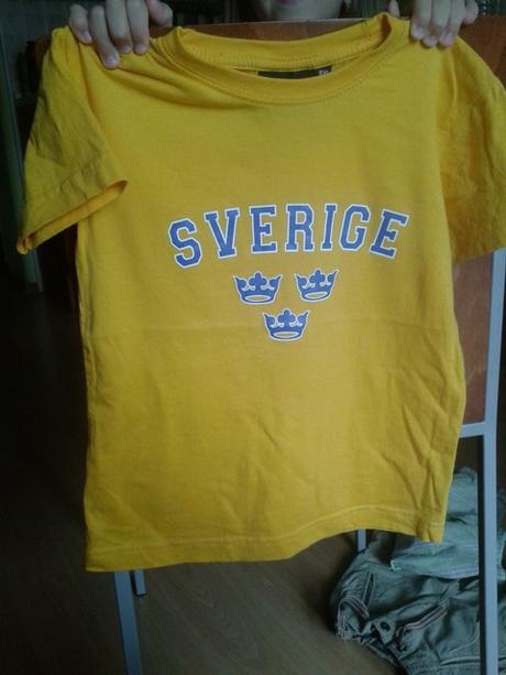 Zlte tricko s napisom, 116