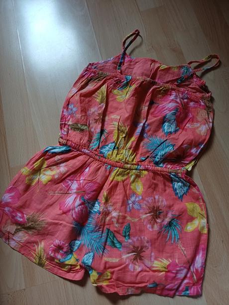 Krasny letny overal, next,122