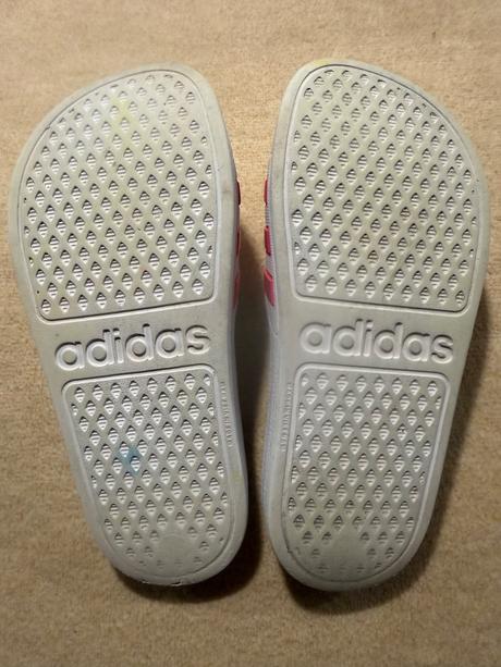 Adidas skapky, adidas,31