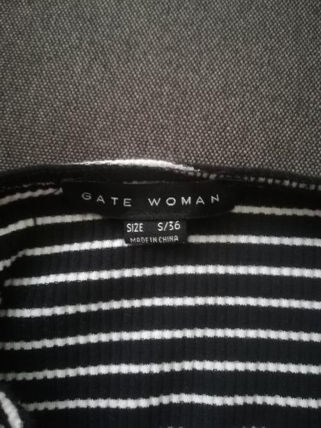 Tricko s viazanim okolo krku, gate,s