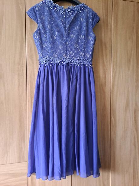 Spoločenské midi šaty, 42