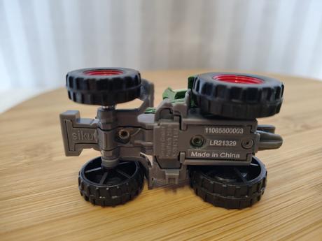 Kovový traktor fendt s vlečkou, siku 1645, 1/87,