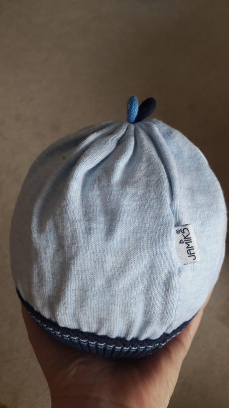 1 ciapka s lodickou 44, <50