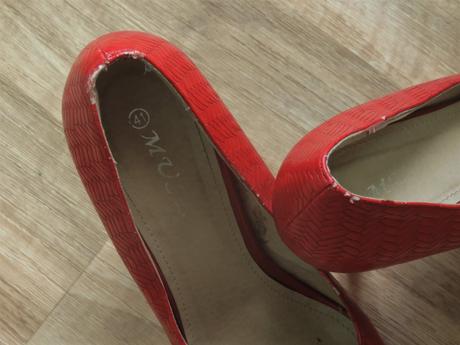 Červené lodičky, 41