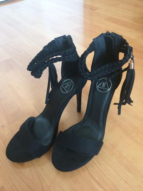 Sandálky na opätku, 37