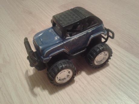 Auto modre - darujem, 