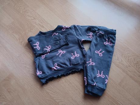 Teplákova súprava, sinsay,68