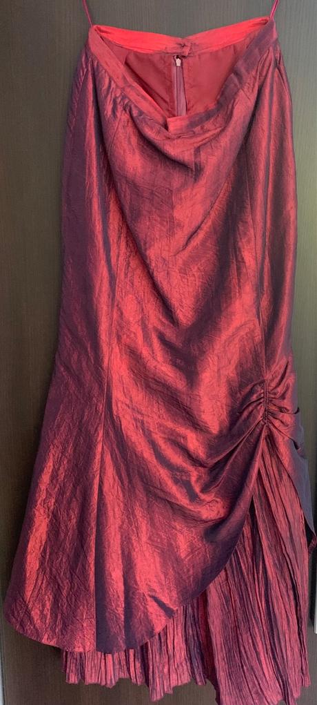 Dámske spočenské šaty, 40