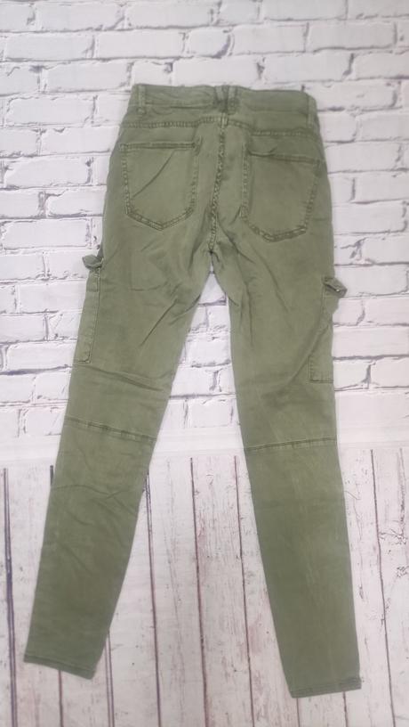 Olivové nohavice, zara,34