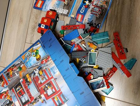 Lego city 60215 - hasičská stanica, 