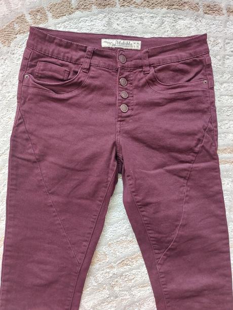 Džegínsy, rifle na gombíky, m