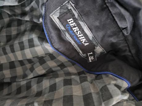 Prechodná tenšia bunda, bershka,s