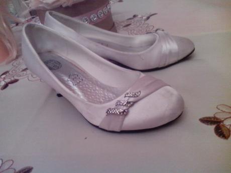 Svadobne topanocky c 36, baťa,36