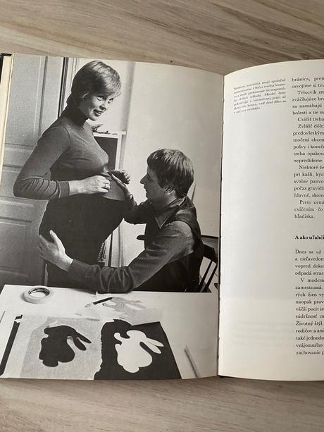 Krásna kniha čakáme dieťatko,