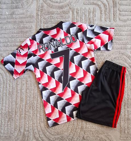 Dres manchester united "7" ronaldo, 140
