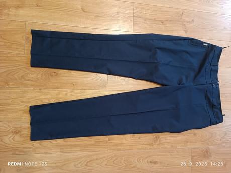 Dámske nohavice, 46