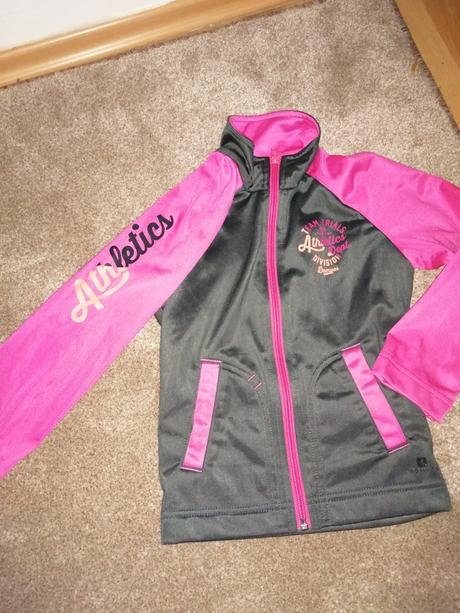 Nohavice +mikina, 110