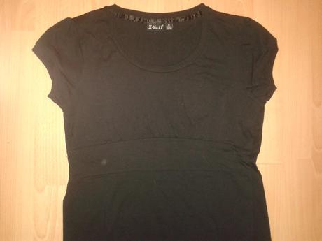 Jednoduche cierne tricko, 38