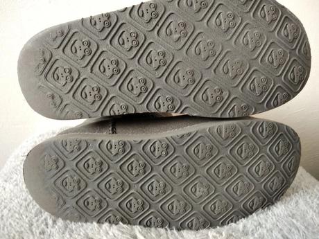 Kožené čižmy, 32