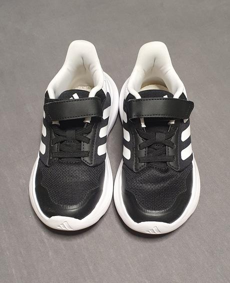 Ľahké tenisky, adidas,32