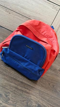 Batoh united colors od benetton,