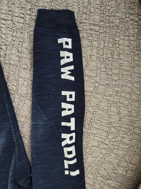 Predám chlap. teplákovú súpravu paw patrol veľ.104, nickelodeon,104