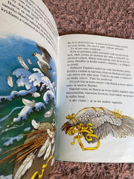 Krásna stará retro kniha daidalos a ikaros 1994,