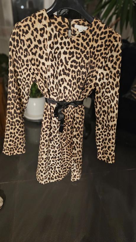 Tigrie široké šaty s dlhým rukávom zvieraci vzor, h&m,s