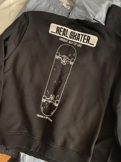 Balík oblečenia, 158–170