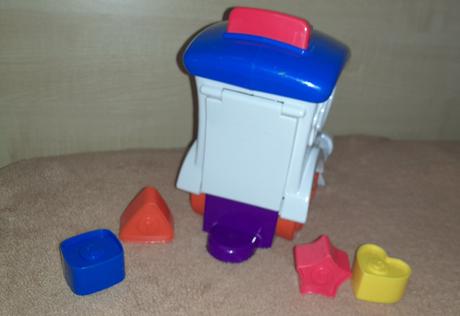 Vkladacka hudobný vlacik,