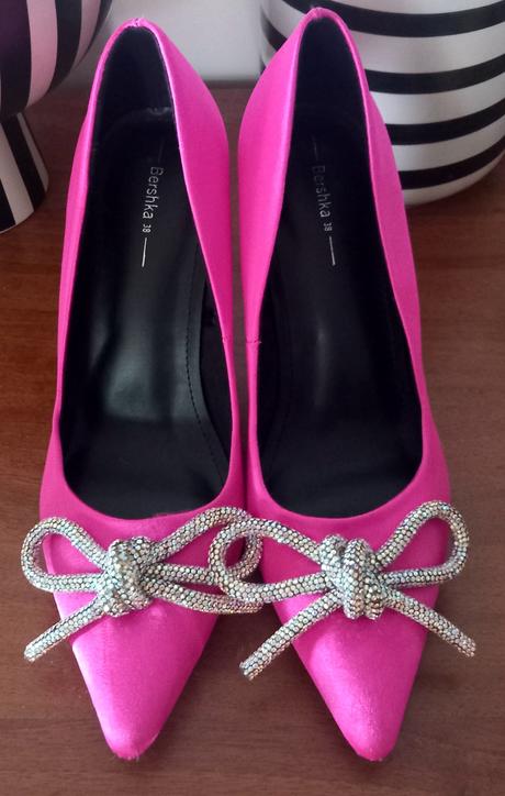 Fuchsiove lodičky sk strasovou maslou, bershka,38