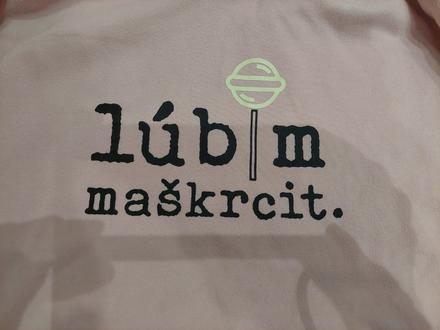 Mikina lubim maskrcit, 146