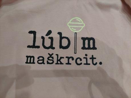 Mikina lubim maskrcit, 146