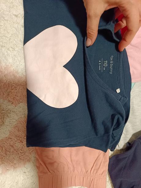 4 pyžamká veľk. 110/116, 110