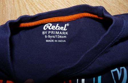 S napisom totally epic, rebel,134