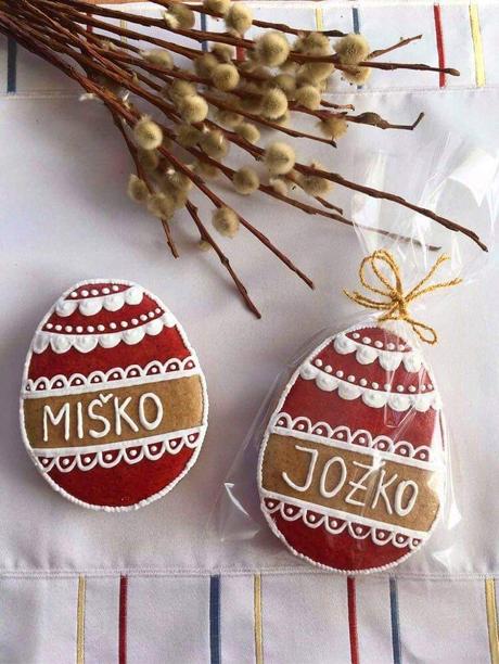 Veľkonočné vajíčka s menom,