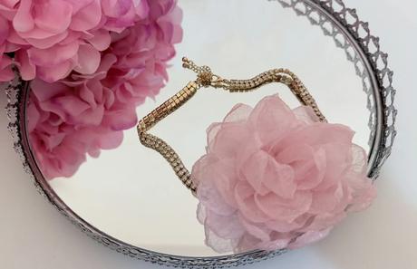 Luxusný kvetinový choker, bijou brigitte
