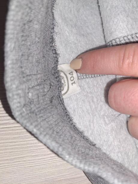 Vianočné tepláky, 104