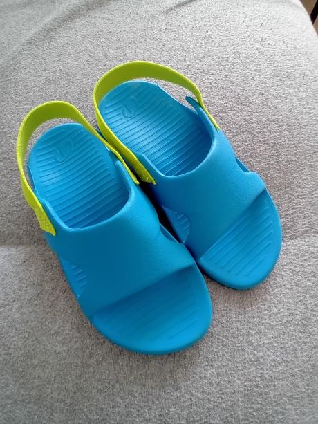 Sandále ku vode, decathlon,27