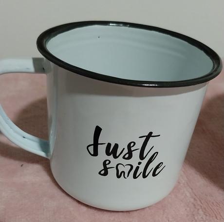 Plechový smaltovaný hrnček., 