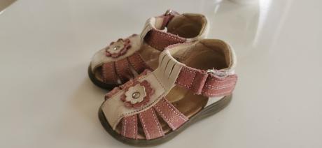 Sandálky pre princezničky, 19