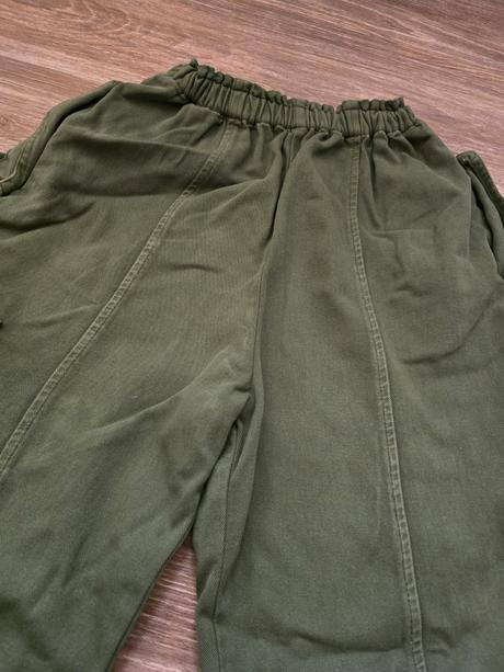 Nohavice č.134, zara,134