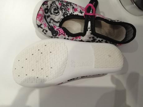 Dievčenské prezuvky, 29