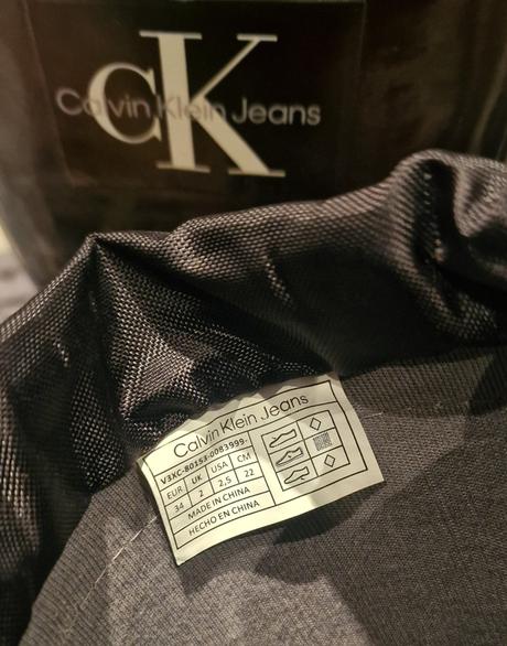 Calvin klein čierne trendy gumaky, 34