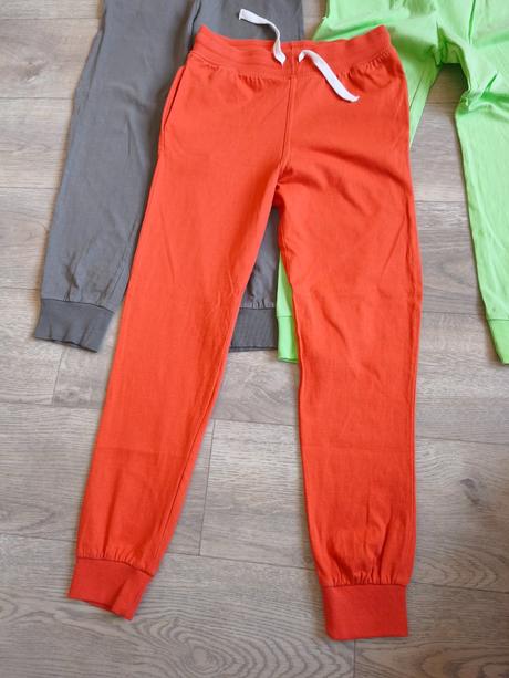 Tepláky basic, h&m,140