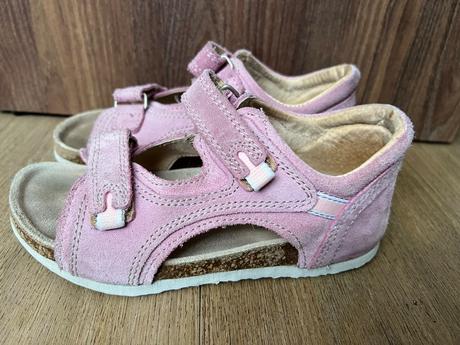 Ortopedické sandálky, papuče, protetika,34